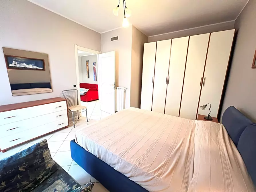 Immagine 39 di Bilocale in affitto  in Via Lungofiume 12 a San Bartolomeo Al Mare