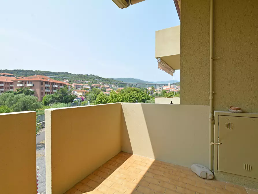 Immagine 17 di Bilocale in vendita  in Via Carlo conti 36 a San Bartolomeo Al Mare