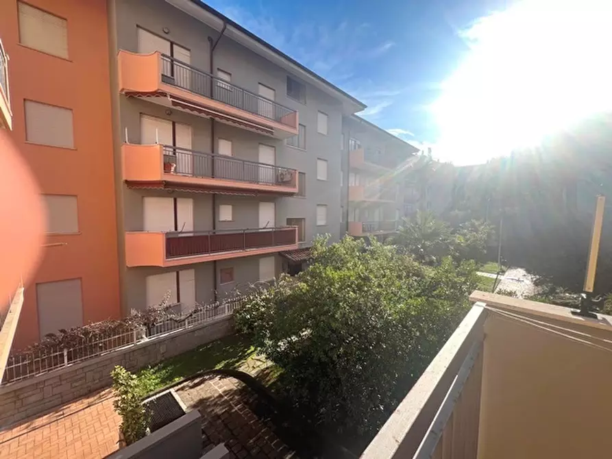 Immagine 49 di Bilocale in affitto  in Via Ischia 5 a San Bartolomeo Al Mare