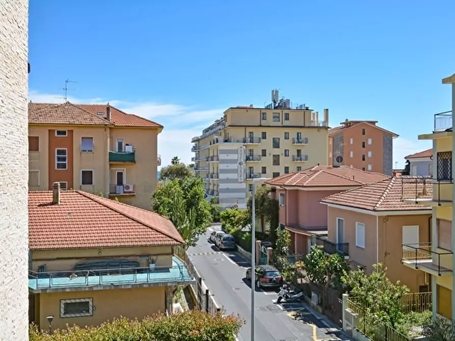 Immagine 23 di Bilocale in affitto  in Via Malta 3 a San Bartolomeo Al Mare