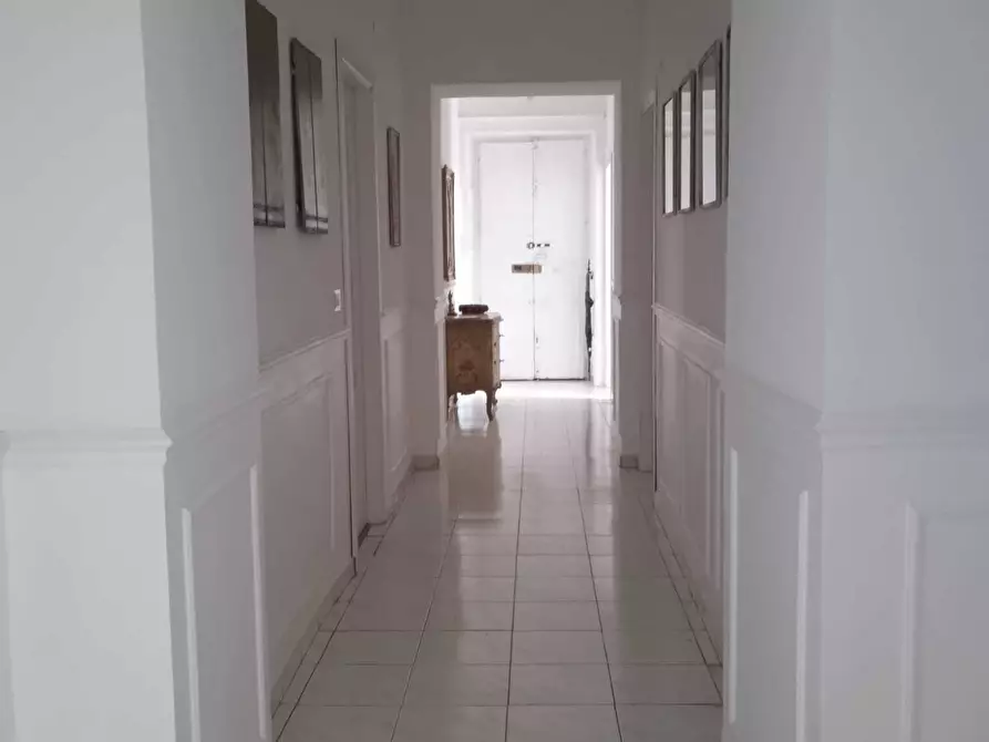 Immagine 12 di Pentalocale in vendita  in Via Antonio d' Ippolito a Lamezia Terme