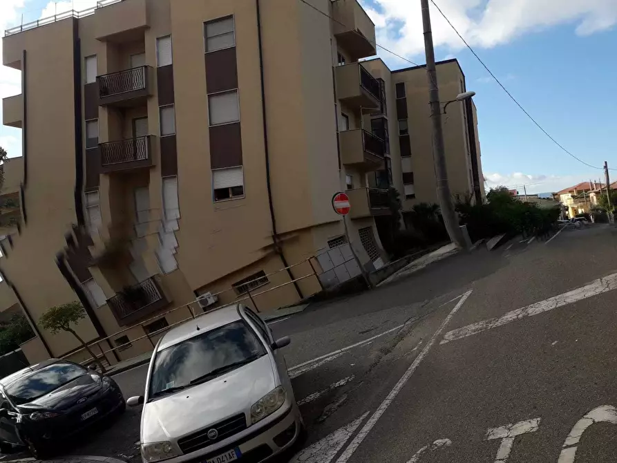 Immagine 16 di Quadrilocale in vendita  in Via Foria a Pianopoli