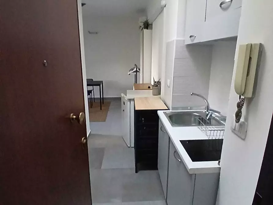 Immagine 2 di Monolocale in affitto  in CORSO CASALE 66BIS a Torino