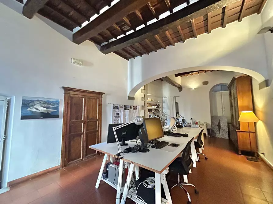 Immagine 12 di Quadrilocale in vendita  a Sarzana