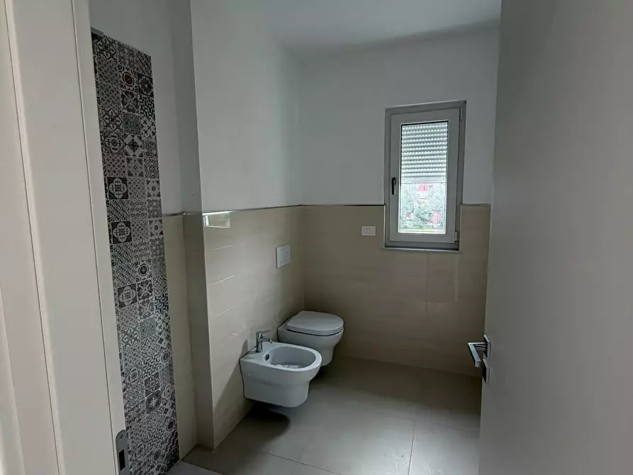 Immagine 4 di Bilocale in vendita  a Sarzana