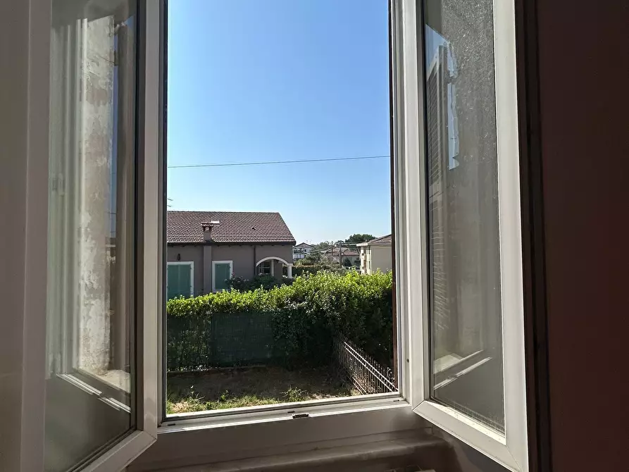 Immagine 51 di Casa indipendente in vendita  a Sarzana