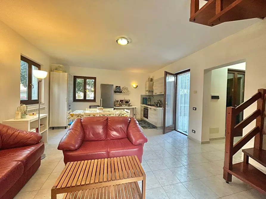 Immagine 6 di Villetta a schiera in vendita  a Ameglia