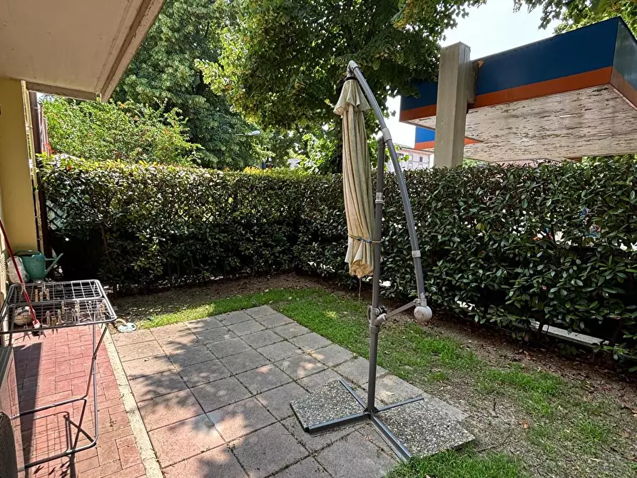 Immagine 12 di Bilocale in vendita  a Parma