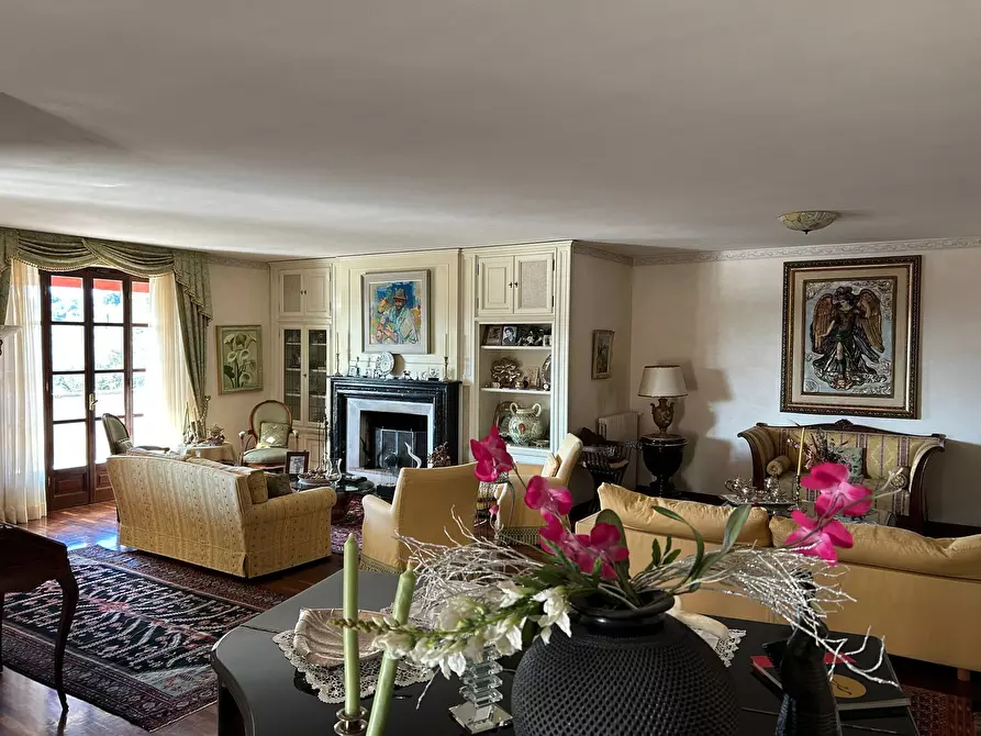 Immagine 20 di Casa bifamiliare in vendita  a Sarzana