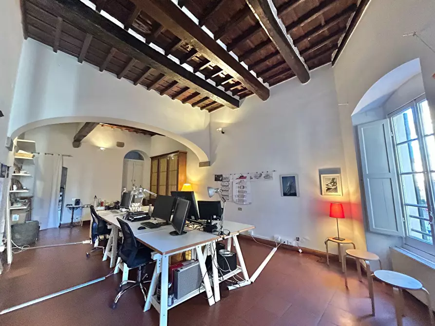 Immagine 1 di Quadrilocale in vendita  a Sarzana