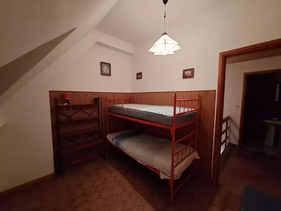 Immagine 12 di Pentalocale in vendita  a Rocchetta Di Vara