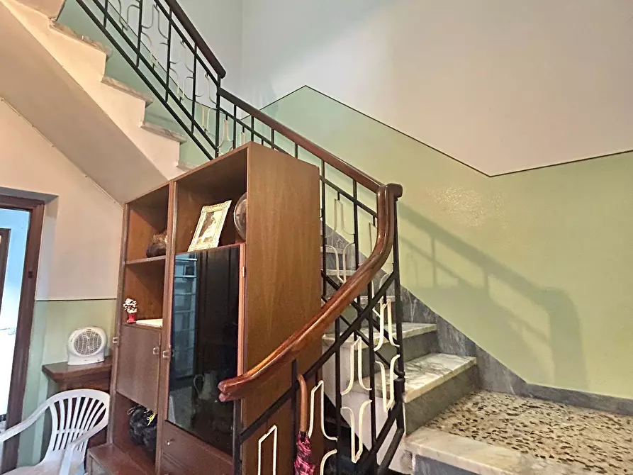 Immagine 18 di Casa bifamiliare in vendita  a Sarzana