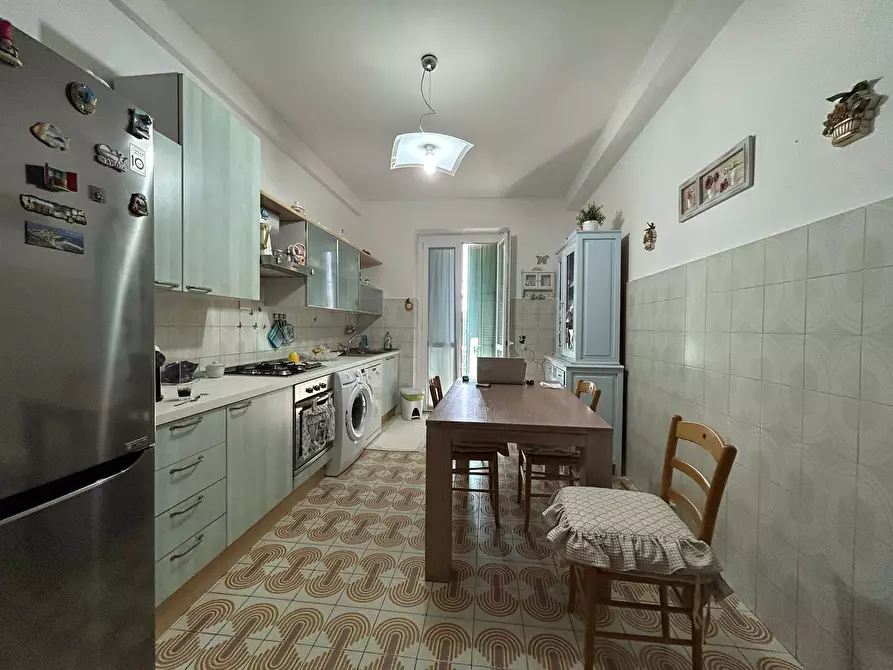 Immagine 10 di Quadrilocale in vendita  a Sarzana