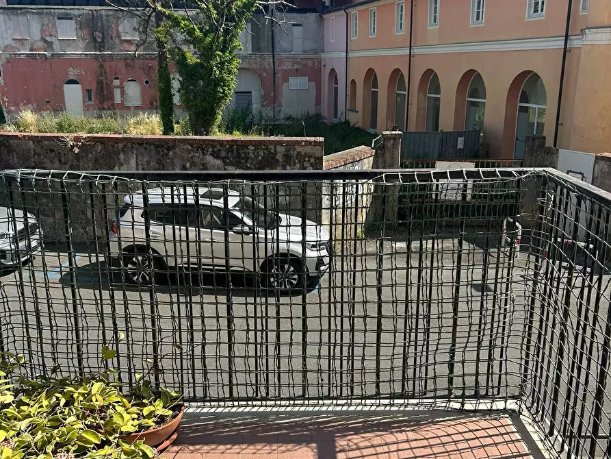 Immagine 7 di Quadrilocale in vendita  a Sarzana