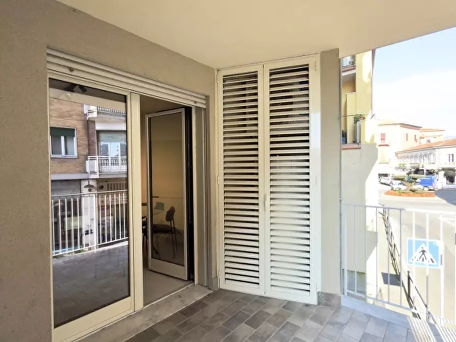 Immagine 12 di Quadrilocale in affitto  in Via Brigata Partigiana Ugo Muccini 10 a Sarzana