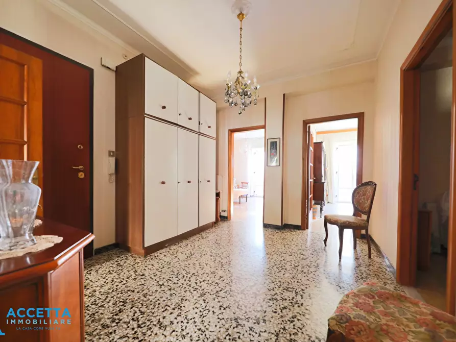 Immagine 12 di Trilocale in vendita  in Via Elio 56 a Taranto