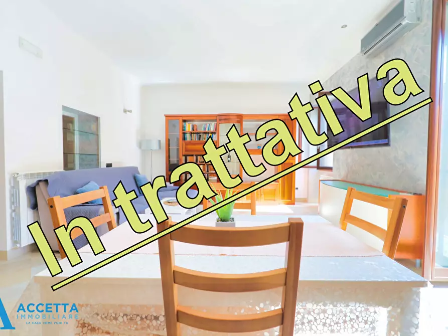 Immagine 1 di Trilocale in vendita  in Via Diego Peluso 38 a Taranto