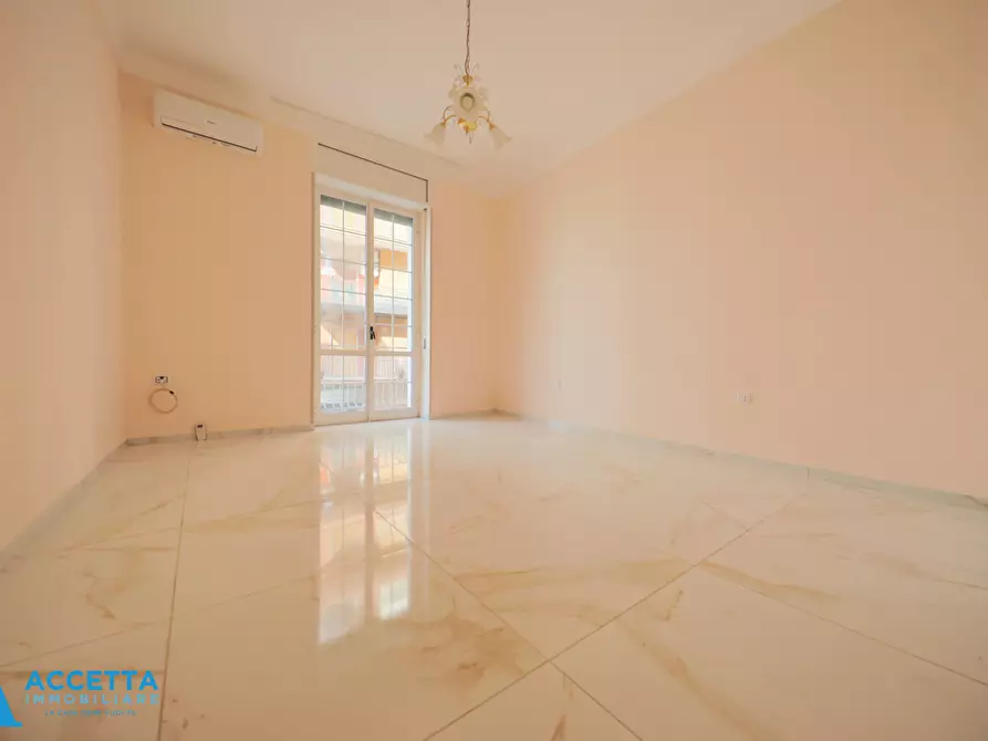 Immagine 6 di Monolocale in vendita  in Via Friuli 11 a Taranto