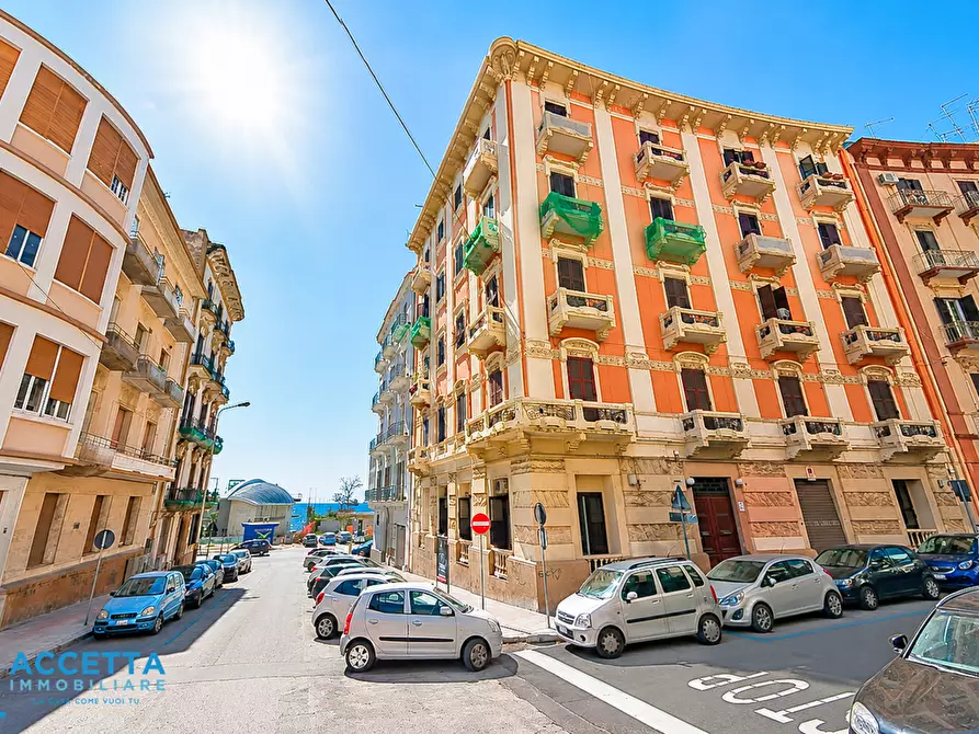 Immagine 25 di Bilocale in vendita  in Via Duca Di Genova 76 a Taranto