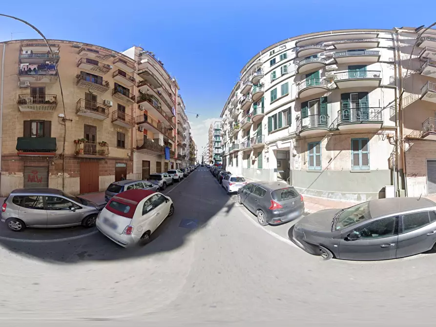 Immagine 27 di Bilocale in vendita  in Via Diego Peluso 89 a Taranto
