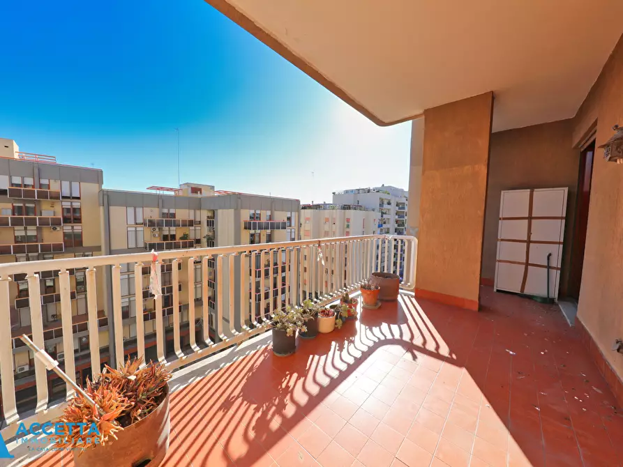 Immagine 11 di Quadrilocale in vendita  in Via Plinio 89 a Taranto