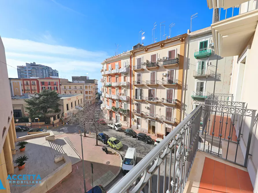 Immagine 6 di Quadrilocale in vendita  in Via Criscuolo 1 a Taranto