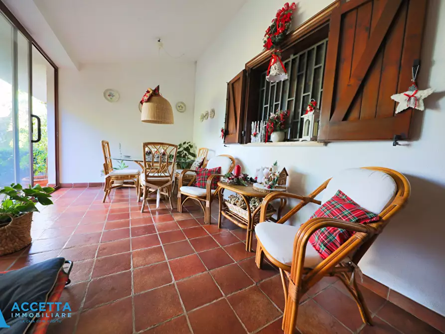 Immagine 15 di Villa in vendita  in Via Trascine 1 a Taranto