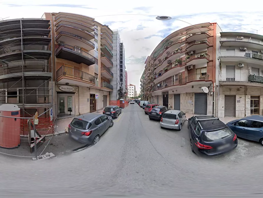 Immagine 29 di Monolocale in vendita  in Via Friuli 11 a Taranto