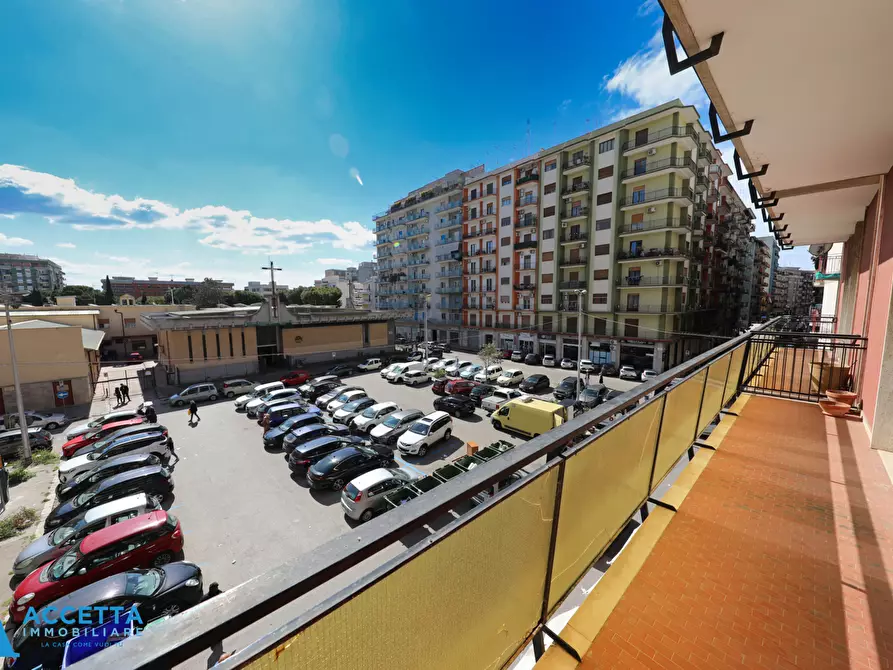 Immagine 4 di Quadrilocale in vendita  in Piazza Pio X 42 a Taranto