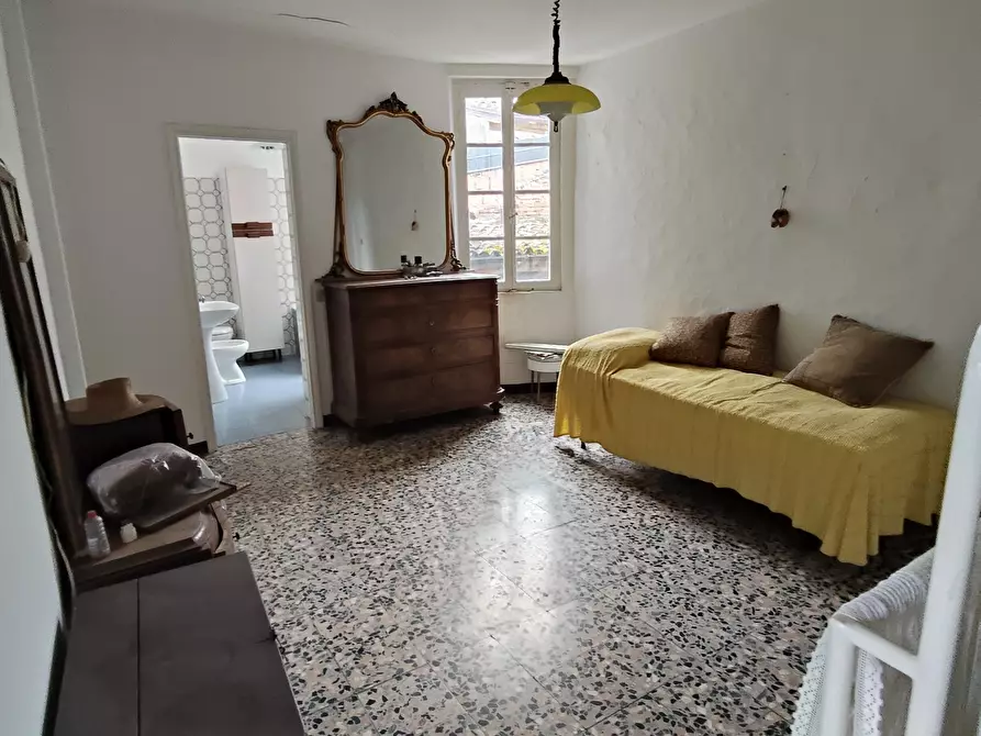 Immagine 9 di Porzione di casa in vendita  in Via Guglielmo Marconi a Ziano Piacentino