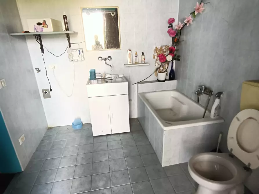 Immagine 35 di Porzione di casa in vendita  in località Casotti a Santa Maria Della Versa