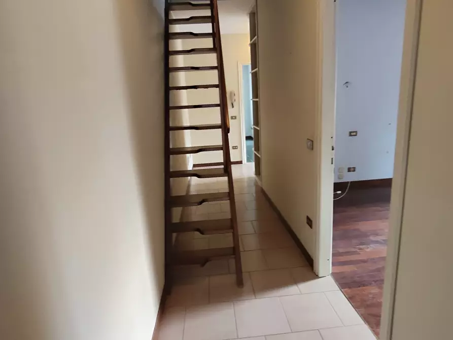 Immagine 27 di Porzione di casa in vendita  in Via San Bartolomeo a Piacenza