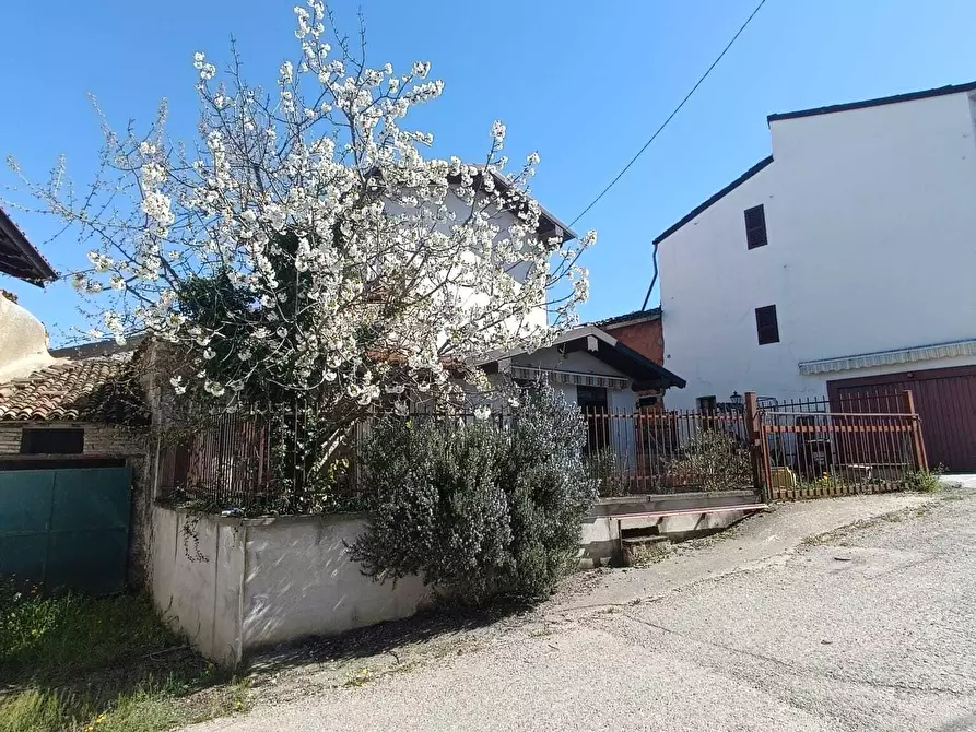 Immagine 16 di Porzione di casa in vendita  in Località Case Piccioni 53 a Ziano Piacentino