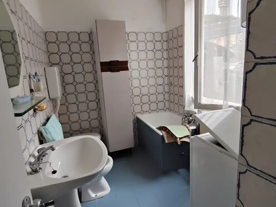 Immagine 11 di Porzione di casa in vendita  in Via Guglielmo Marconi a Ziano Piacentino