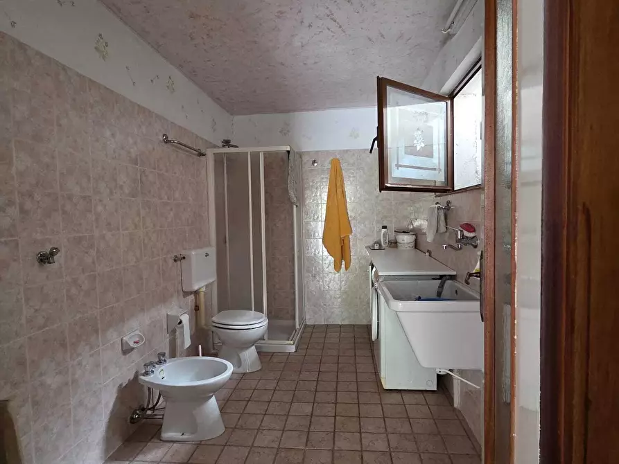 Immagine 6 di Villa in vendita  in costa sidoli a Ziano Piacentino