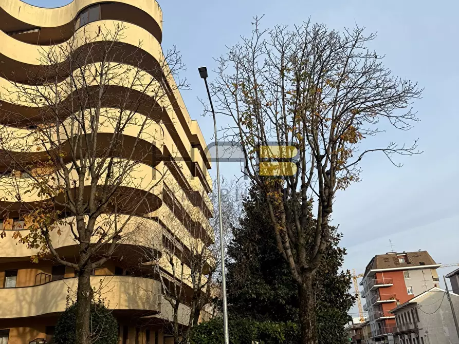 Immagine 1 di Bilocale in vendita  in Viale delle Rimembranze 38 a Busto Arsizio