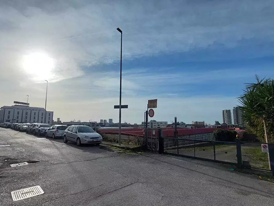 Immagine 2 di Ufficio in vendita  in Via Sabato Visco 24a a Salerno