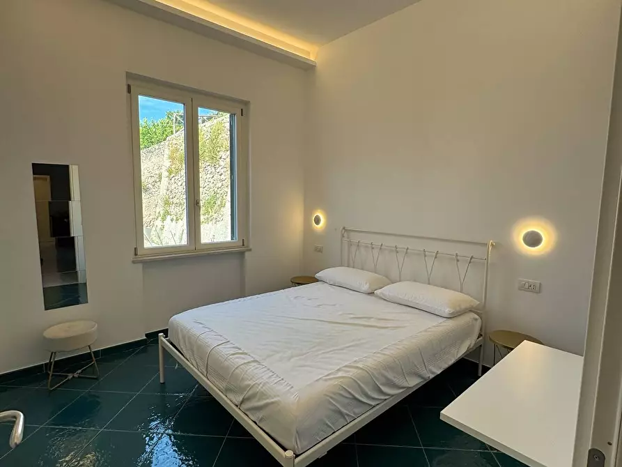Immagine 9 di Pentalocale in vendita  in Via Mauro Comite 8 a Amalfi