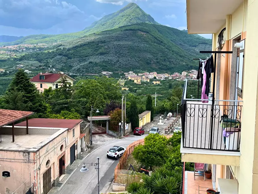 Immagine 2 di Trilocale in vendita  in Via Tito Zaniboni 11 a Giffoni Sei Casali