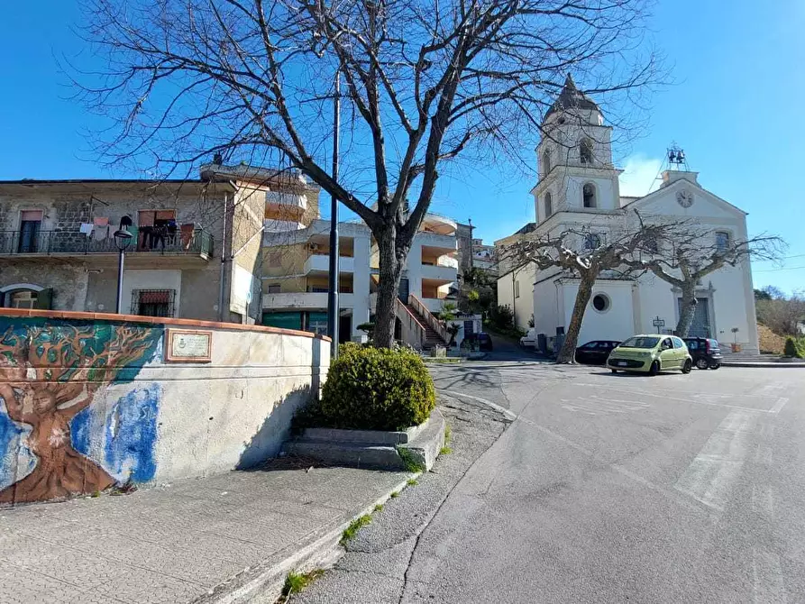 Immagine 11 di Appartamento in vendita  in piazza macchiarelli 4 a Fisciano