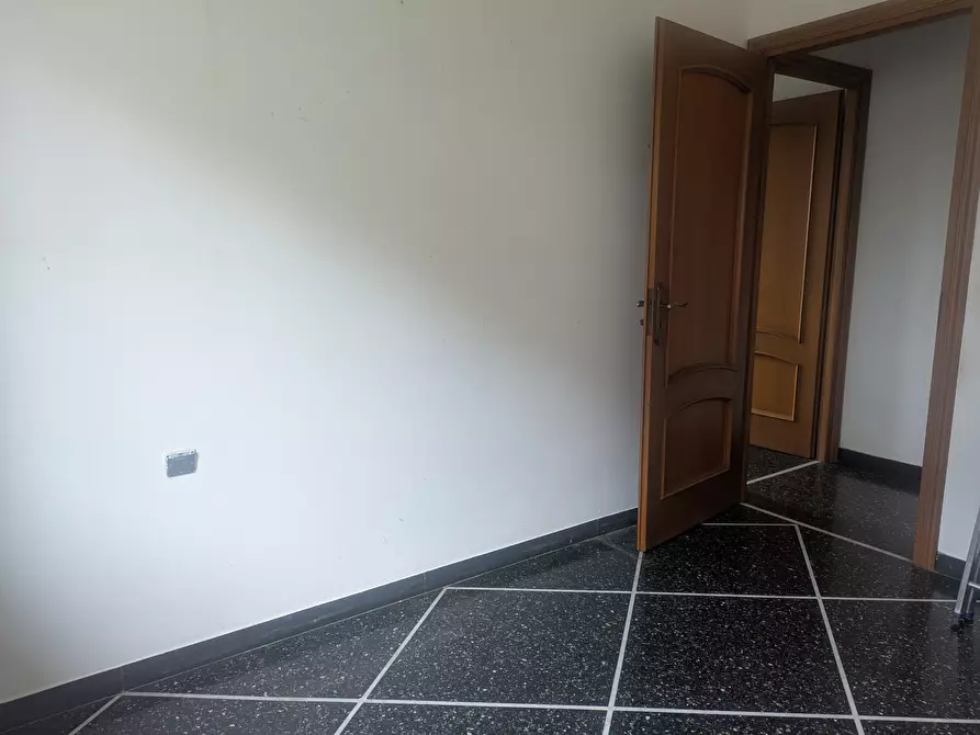 Immagine 23 di Trilocale in vendita  in Salita Serra Riccò 13 a Genova