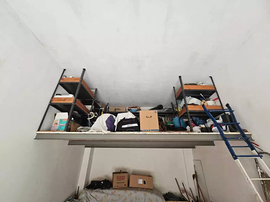 Immagine 7 di Garage in vendita  in Via Alcide De Gasperi 16 a Campomorone