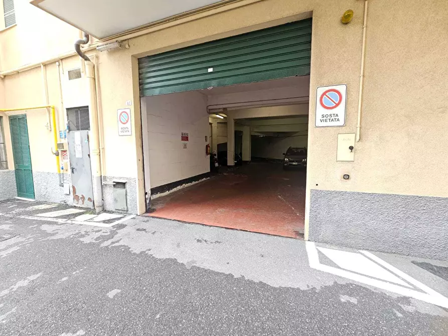 Immagine 10 di Garage in vendita  in Via Maurizio Sacchi 12 a Genova