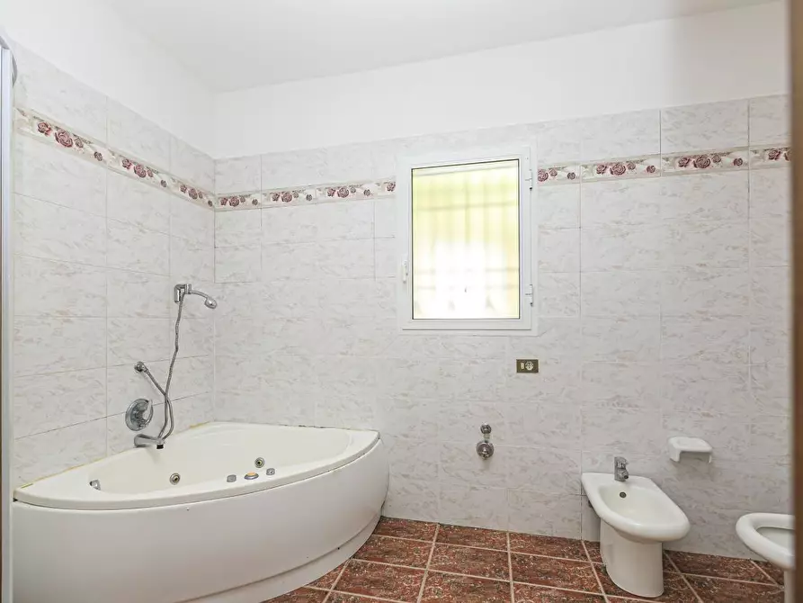 Immagine 11 di Casa indipendente in vendita  in Via alle Scuole di San Biagio 10 a Genova