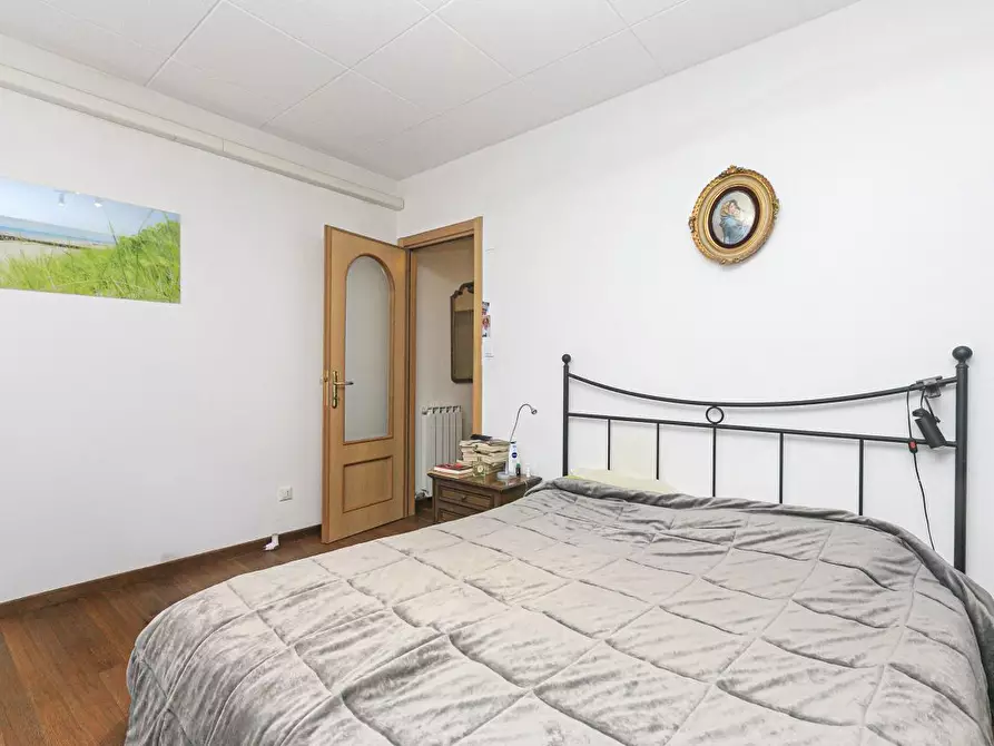 Immagine 8 di Quadrilocale in vendita  in Via Beata Chiara 13 a Genova