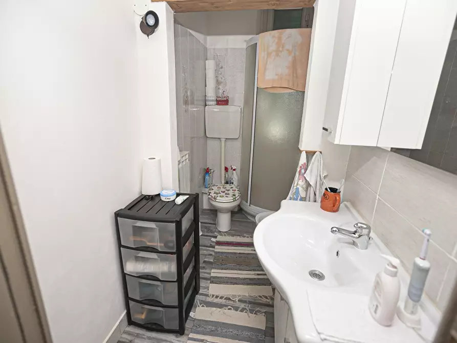 Immagine 12 di Trilocale in vendita  in Via Campo di Tiro 17 a Genova