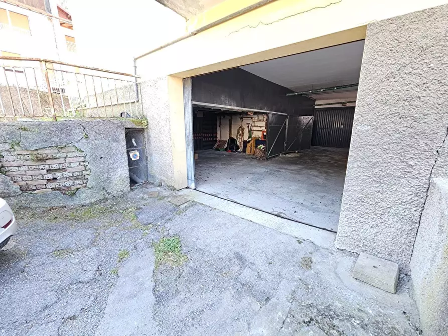 Immagine 8 di Garage in vendita  in Via Domenico Carli 54 a Serra Riccò