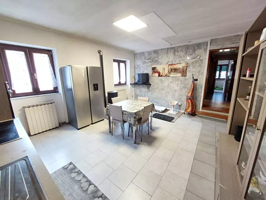 Immagine 1 di Trilocale in vendita  a Mignanego