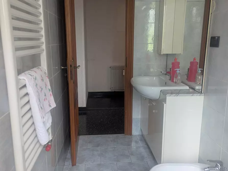 Immagine 26 di Trilocale in vendita  in Salita Serra Riccò 13 a Genova