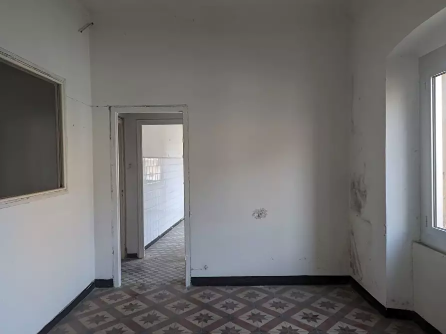 Immagine 17 di Bilocale in vendita  in Via Beata Chiara 18 a Genova